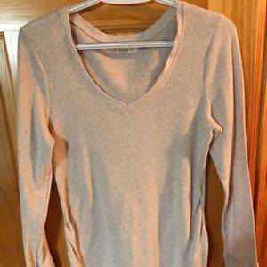 4/$20 Maternity long sleeve shirt